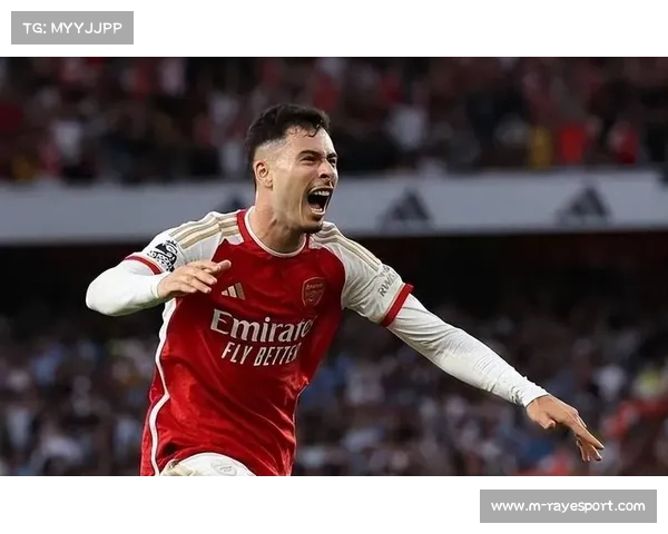 英超争冠形势深度解析：阿森纳领先优势缩水，曼城4分之差紧追